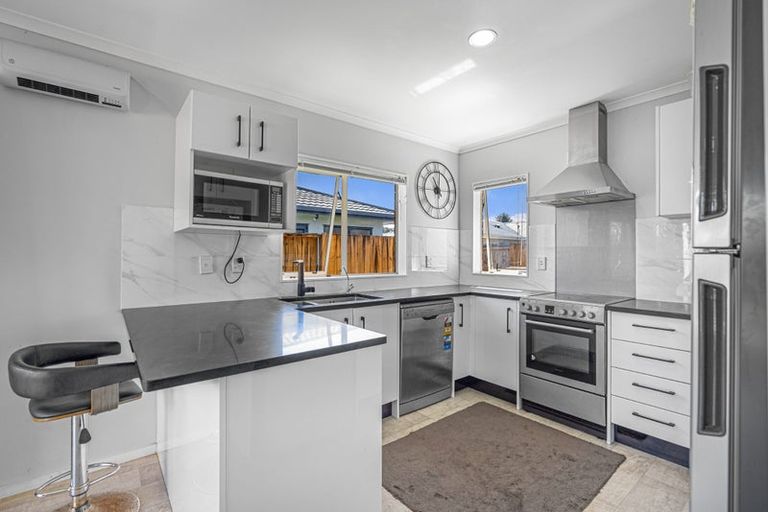 Photo of property in 20 Lisa Place, Brookfield, Tauranga, 3110