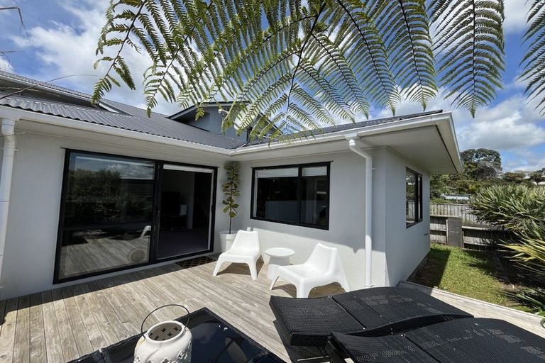 Photo of property in 76 Oranga Street, Westown, New Plymouth, 4310