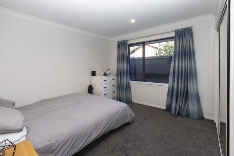 Photo of property in 14 Garforth Green, Halswell, Christchurch, 8025