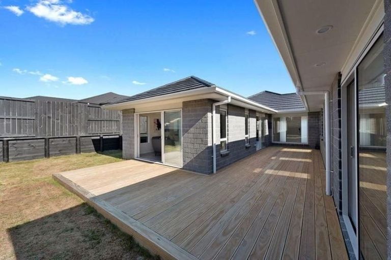 Photo of property in 77 Cumberland Drive, Flagstaff, Hamilton, 3210