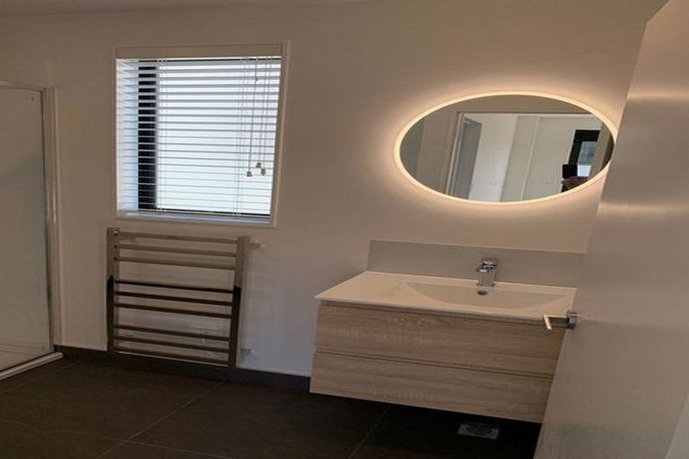 Photo of property in 24 Panoni Lane, Howick, Auckland, 2014