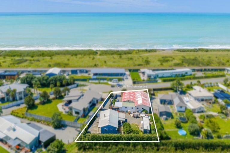 Photo of property in 103 Rogers Road, Bay View, Napier, 4104