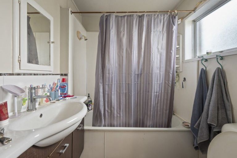 Photo of property in 28b Fairview Road, Western Heights, Rotorua, 3015