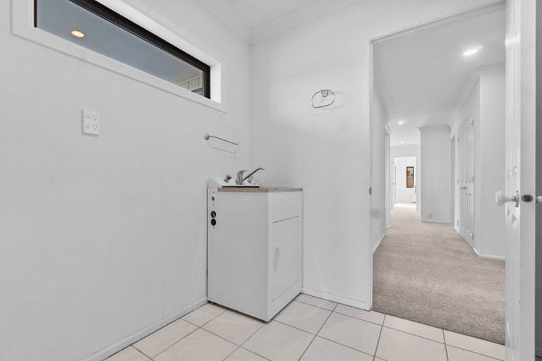 Photo of property in 4 Inagh Close, Dannemora, Auckland, 2016