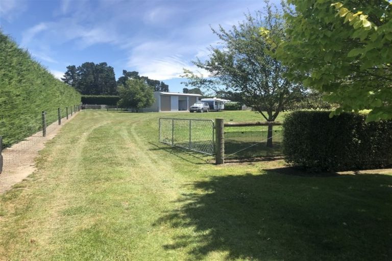 Photo of property in 16 Mairaki Road, Fernside, Rangiora, 7471
