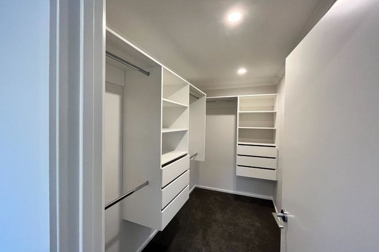 Photo of property in 1 Maraeariki Avenue, Orewa, 0931