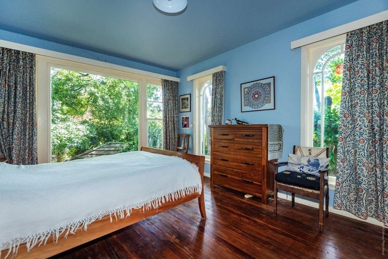 Photo of property in 37 Aynsley Terrace, Hillsborough, Christchurch, 8022