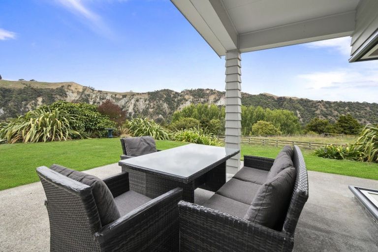 Photo of property in 125b Rowes Road, Hunterville, 4785