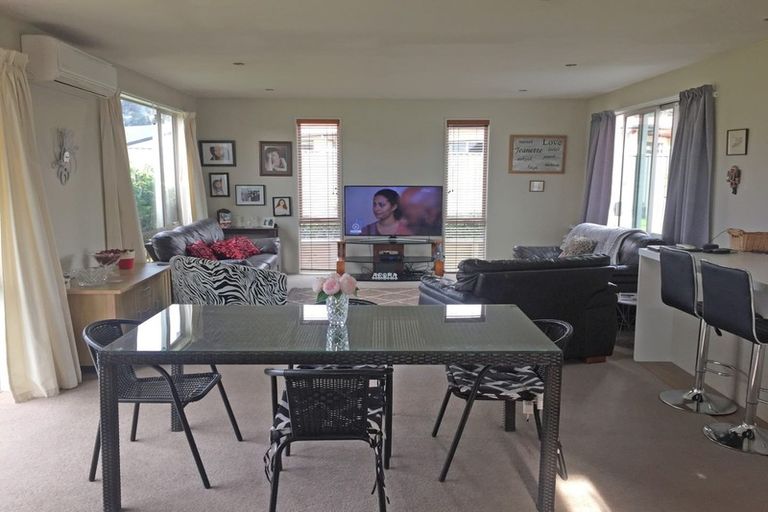 Photo of property in 9 Marbleleaf Lane, Albert Town, Wanaka, 9305