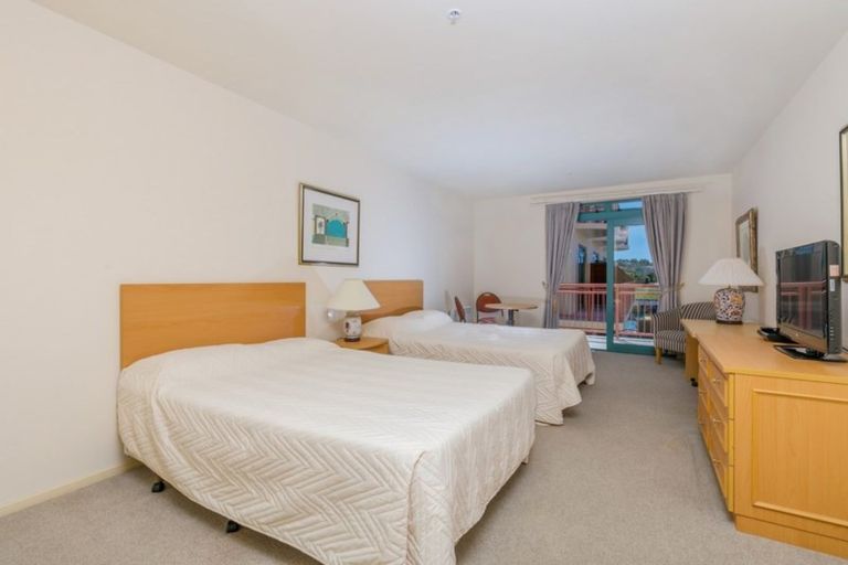 Photo of property in 164u Harbour Village Drive, Gulf Harbour, Whangaparaoa, 0930