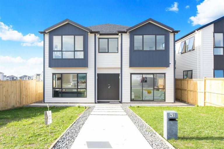 Photo of property in 45 Drumconnell Drive, Flat Bush, Auckland, 2019