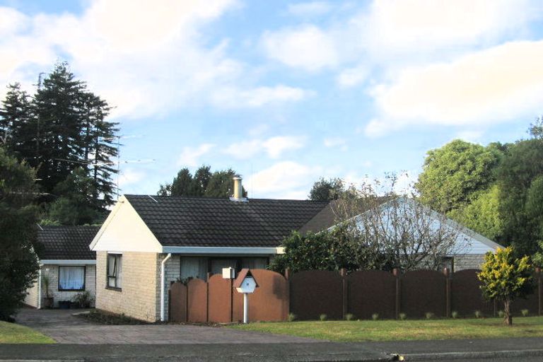 Photo of property in 16b Fairway Drive, Kerikeri, 0230