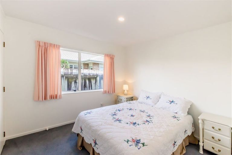 Photo of property in 9a Heihei Place, Paraparaumu, 5032