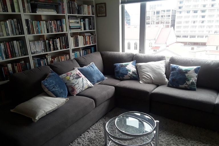 Photo of property in Sanctum Apartment, 10 Ebor Street, Te Aro, Wellington, 6011