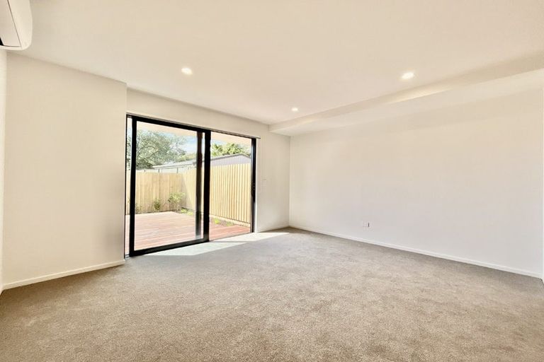 Photo of property in 3/107 Smith Street, Woolston, 8062