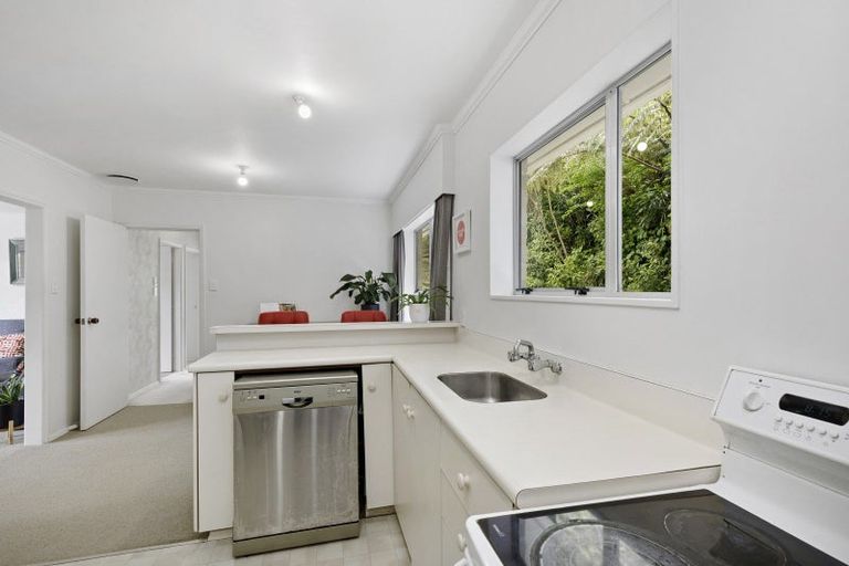 Photo of property in 53 Cedar Street, Maungaraki, Lower Hutt, 5010