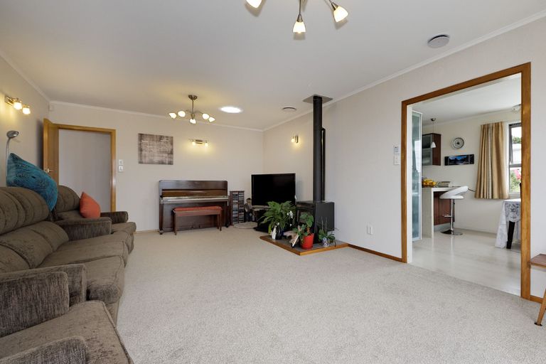 Photo of property in 53 Ellis Avenue, Mount Roskill, Auckland, 1041