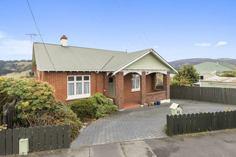 Photo of property in 190 Kenmure Road, Kenmure, Dunedin, 9011