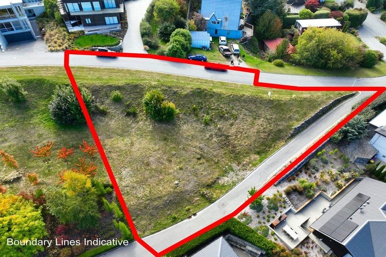 Photo of property in 2 Hanley Lane, Fernhill, Queenstown, 9300