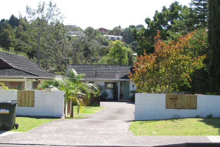 Photo of property in 1/29 Awaruku Road, Torbay, Auckland, 0630