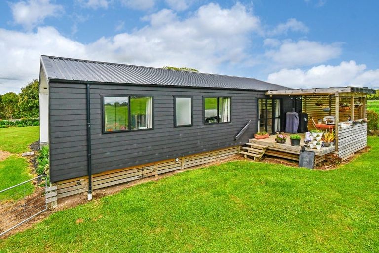 Photo of property in 658 Linwood Road, Karaka, Papakura, 2580