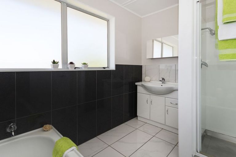 Photo of property in 163 George Street, Tuakau, 2121