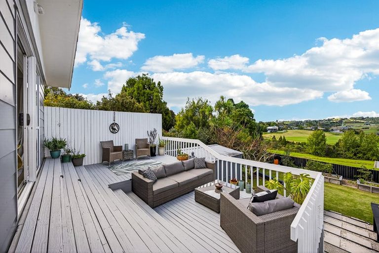 Photo of property in 29 Brigitte View, Snells Beach, 0920