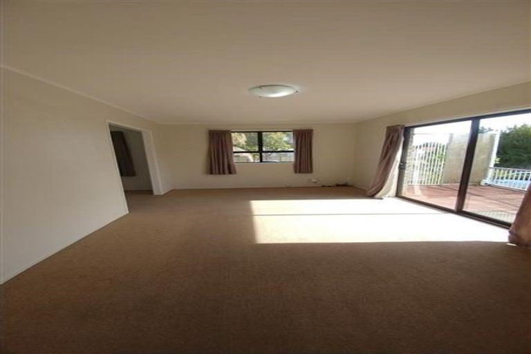 Photo of property in 394 Bucklands Beach Road, Bucklands Beach, Auckland, 2012