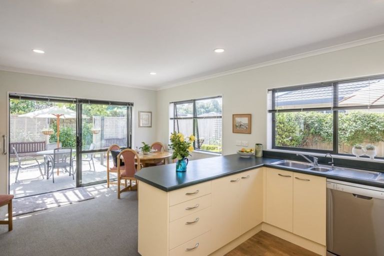 Photo of property in 1 Jeannie Way, Waikanae Beach, Waikanae, 5036