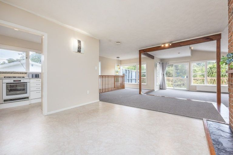 Photo of property in 43 Saffron Street, Birkdale, Auckland, 0626