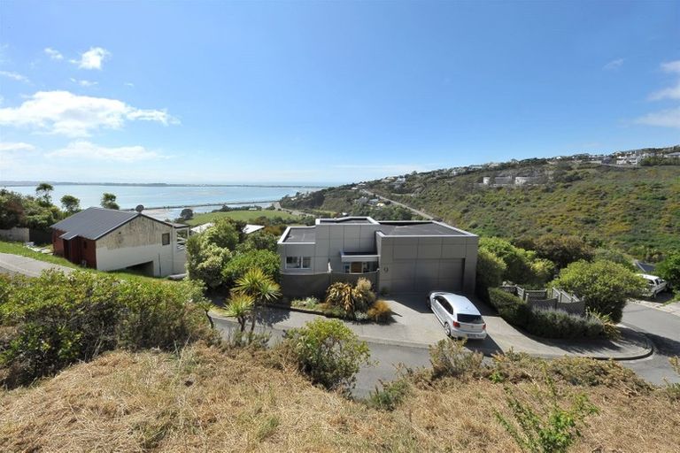 Photo of property in 4 La Costa Lane, Mount Pleasant, Christchurch, 8081