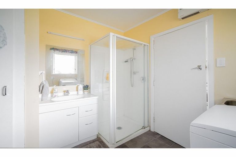 Photo of property in 530 Halswell Road, Halswell, Christchurch, 8025