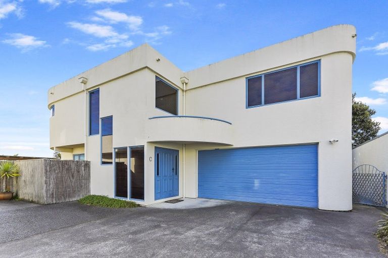 Photo of property in 24c The Esplanade, Westshore, Napier, 4110