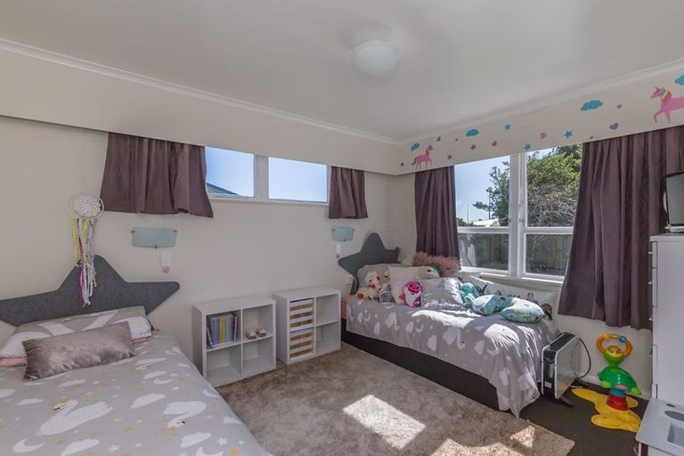 Photo of property in 21 Cornwall Street, Levin, 5510