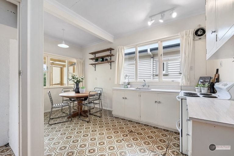 Photo of property in 3 Junction Street, Fairfield, Lower Hutt, 5011