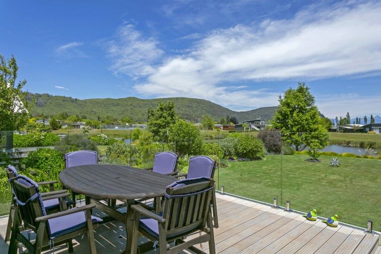 Photo of property in 11 Pukeko Way, Kinloch, Taupo, 3377