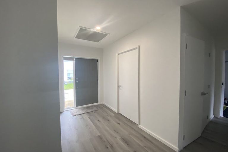 Photo of property in 2/16 Ian Street, Koutu, Rotorua, 3010