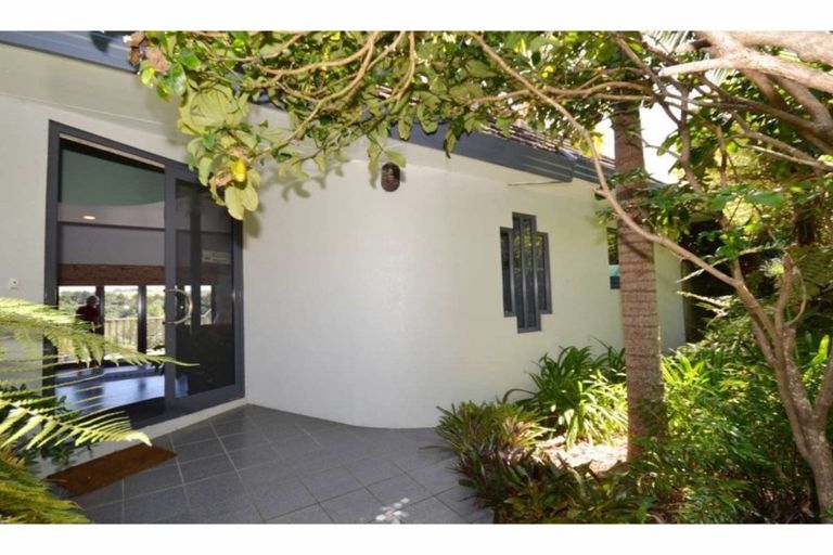 Photo of property in 25 Paretu Drive, Kerikeri, 0294