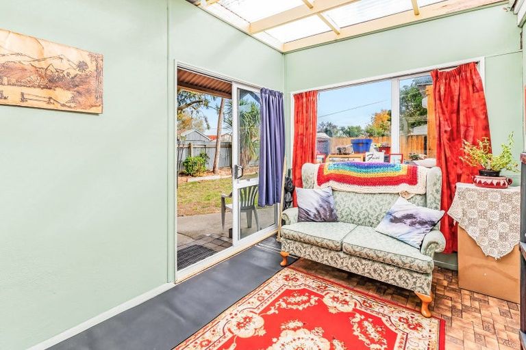 Photo of property in 85 High Street, Leeston, 7632