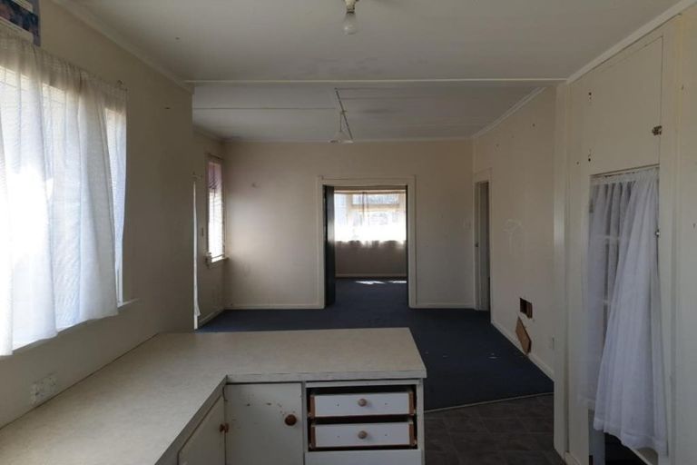 Photo of property in 66 Matipo Street, Castlecliff, Whanganui, 4501