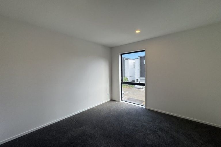 Photo of property in 15 Papa Takaro Lane, Flat Bush, Auckland, 2019