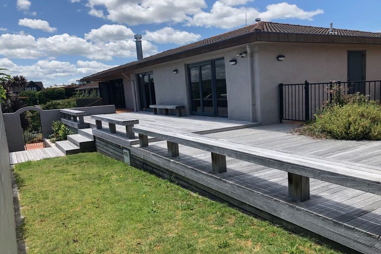 Photo of property in 45 Harvey Street, Waipahihi, Taupo, 3330