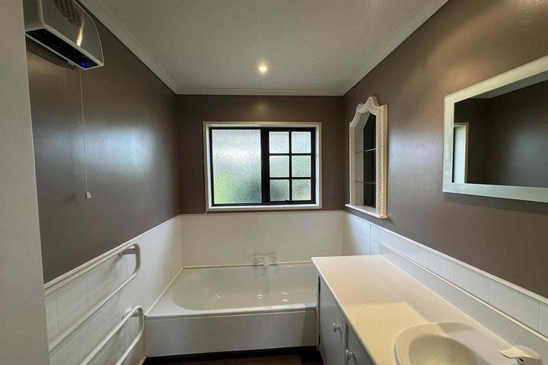 Photo of property in 5 Park Lane, Fairfield, Dunedin, 9018