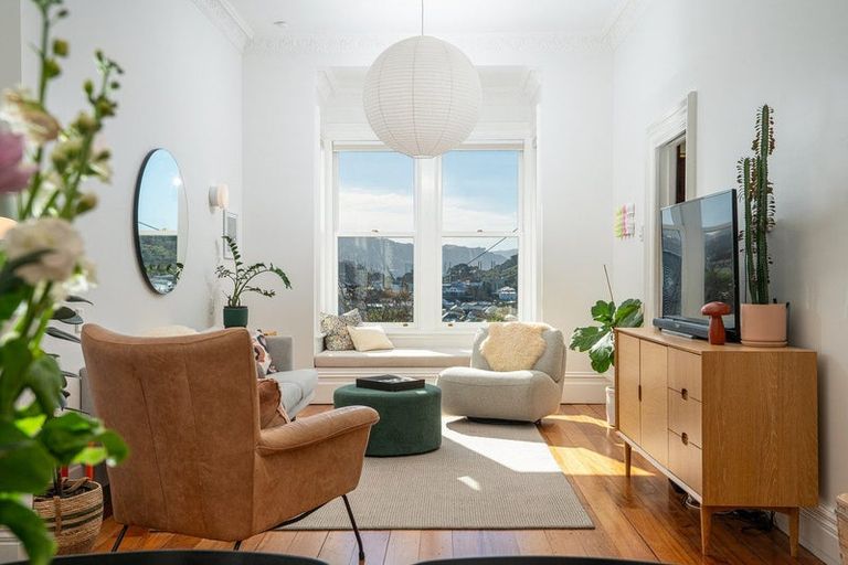 Photo of property in 18 Lawrence Street, Newtown, Wellington, 6021