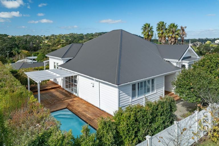 Photo of property in 25 George Street, Riverhead, 0820