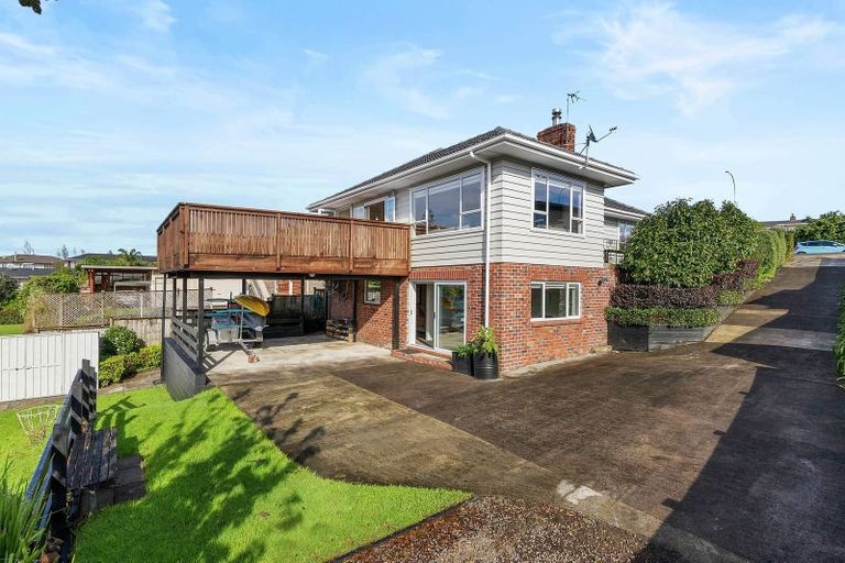 Photo of property in 6 Greenhill Crescent, Pakuranga, Auckland, 2010