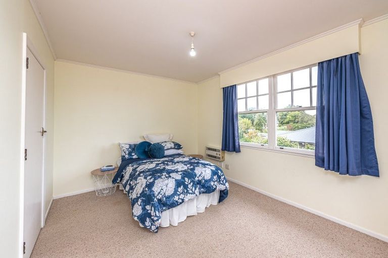 Photo of property in 11 Saint Leonard Street, Saint Johns Hill, Whanganui, 4501