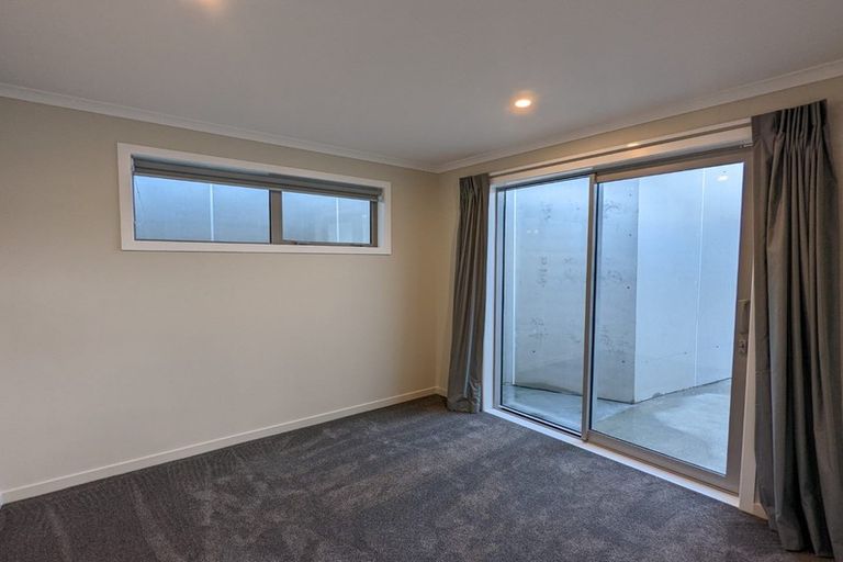 Photo of property in 44 Albatross Close, Whitby, Porirua, 5024