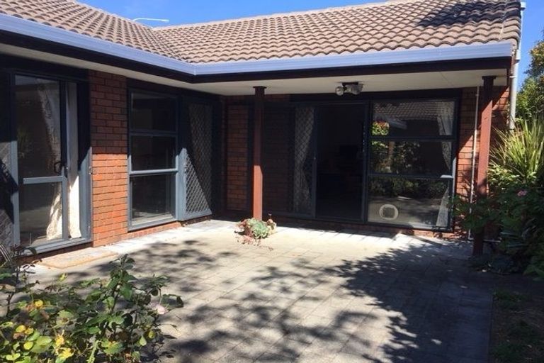 Photo of property in 3/485 Te Moana Road, Waikanae, 5036
