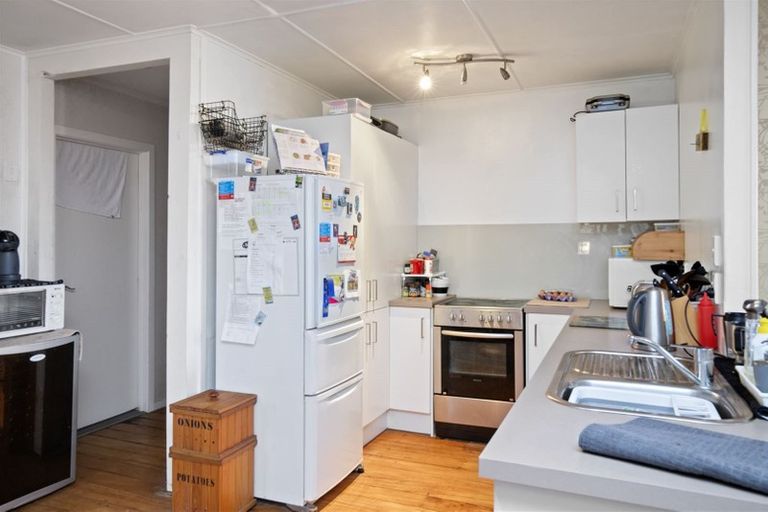 Photo of property in 1 Collingwood Road, Waiuku, 2123